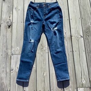 Maurice’s High Rise Button Fly Mom Jean